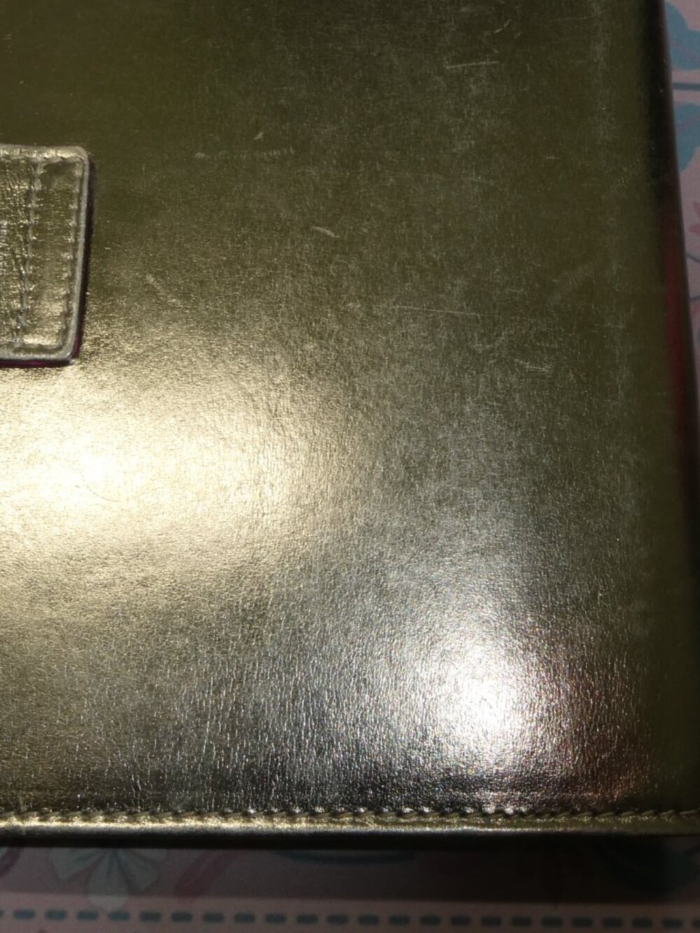 Kate Spade *RARE* Gold Planner - Picture 14 of 14